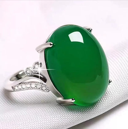 Adjustable alloy women's ring with geometric ethnic design in blue, green, red, yellow, or black.
