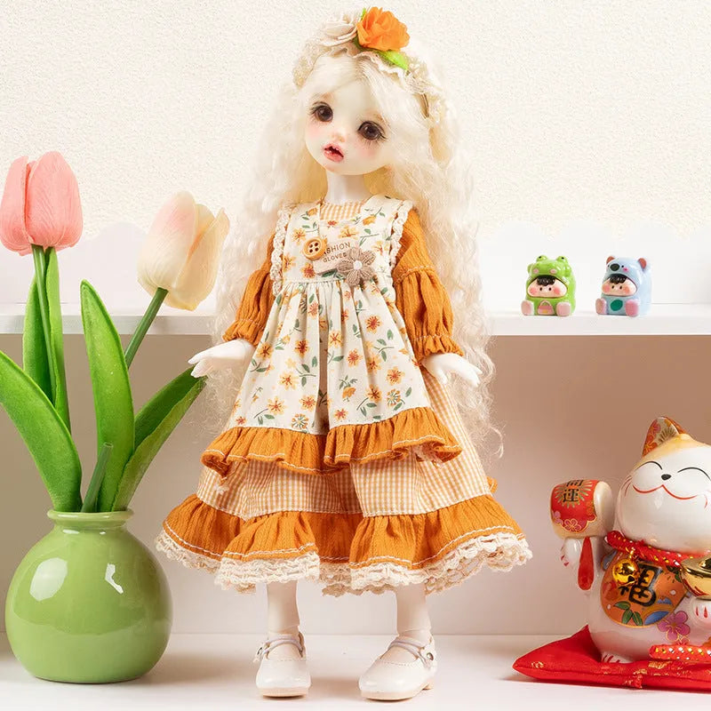 French Entry Lux Wind doll clothes for teenagers in one of ten colour variations, separate outfit without doll.