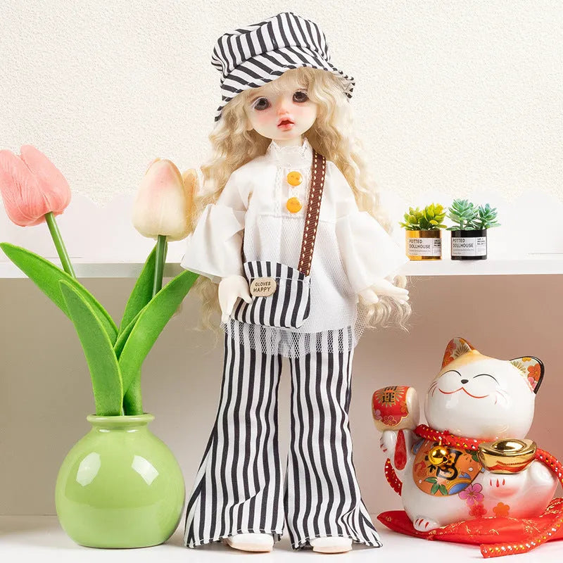 French Entry Lux Wind doll clothes for teenagers in one of ten colour variations, separate outfit without doll.