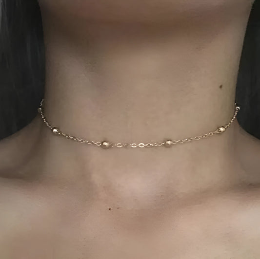 Women's adjustable Bohemian anklet with geometric pendant on twisted chain in gold or silver finish