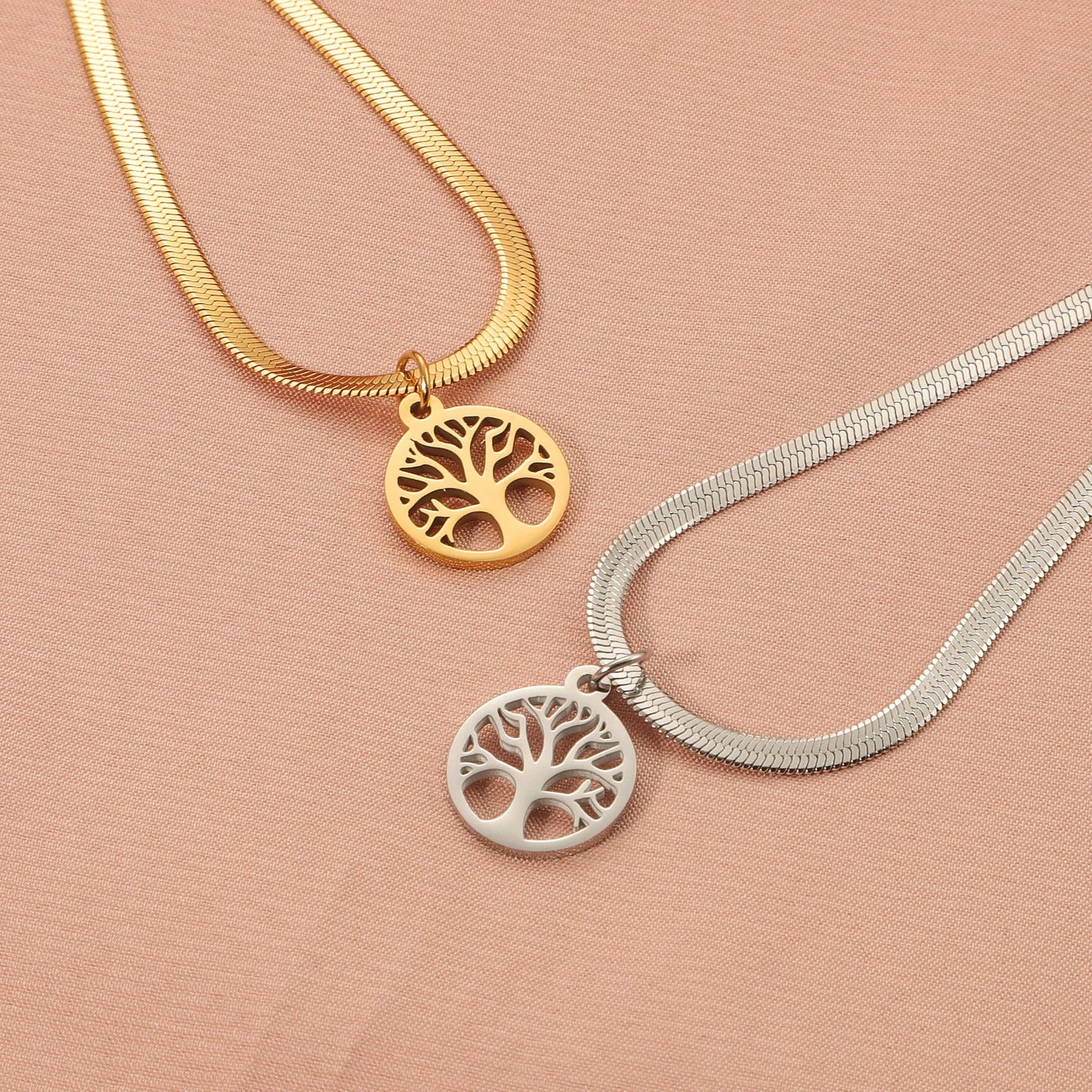 Adjustable stainless steel lucky tree clavicle chain necklace with titanium steel pendant