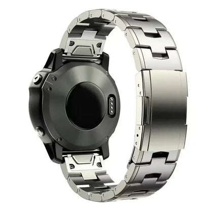 Garmin Jiaming Fenix replacement strap showing silver, black, and titanium colour options with 22mm and 26mm width measurements