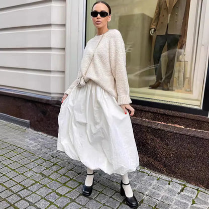 Women's solid colour cotton long A-line skirt in black or white temperament commute style