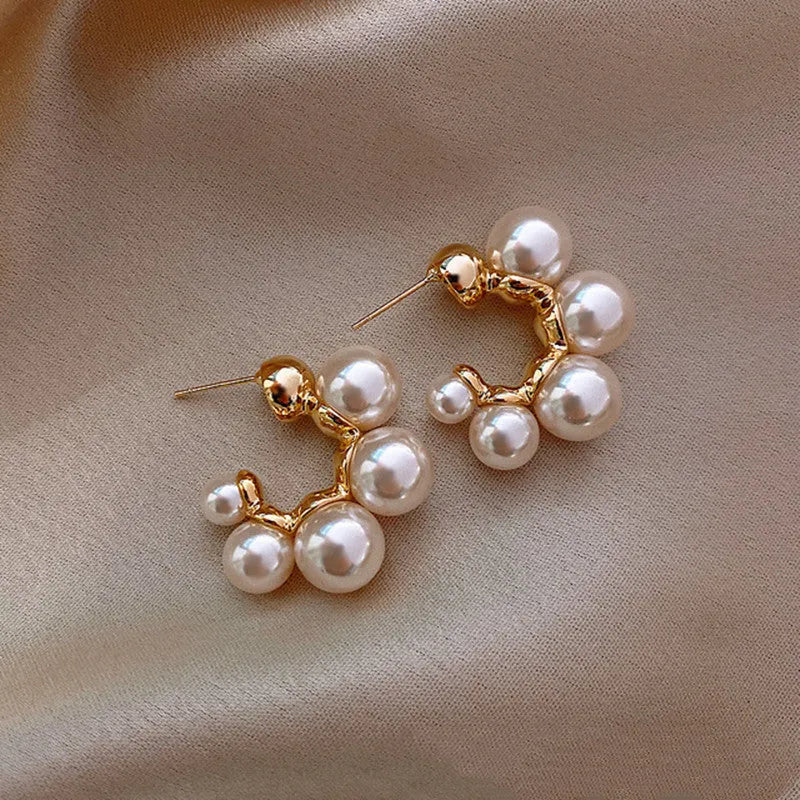 Red Bell Earrings for Women: Alloy Statement Earrings with 3cm Bell Charm and 2.5cm Drop Length for a Temperament Look