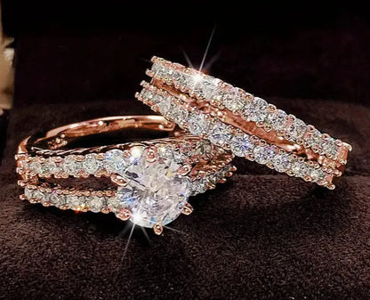 2 in 1 fully-jewelled female ring set in geometric design with round elements