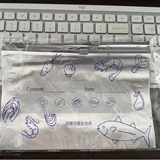 Set of aluminium foil sealed fresh bags in small, medium, and large sizes for food storage