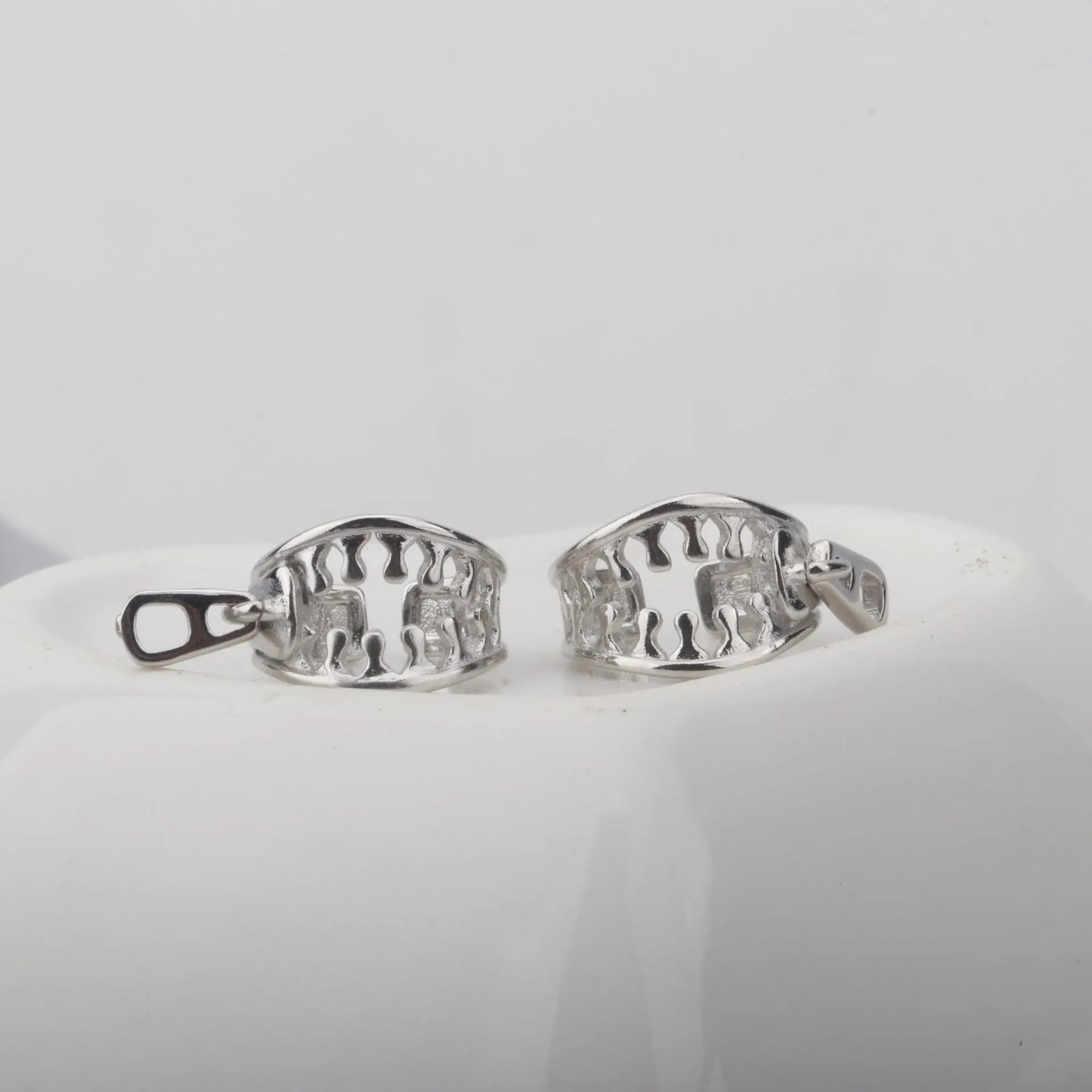 Copper geometric ear bone clips with line design and zipper ear clip mechanism in colour ES862