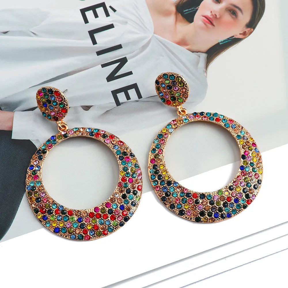 European American fashion metal alloy large pendant earrings with 3 cm diameter round cartoon design in colour options