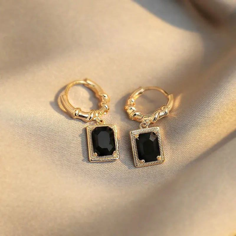 French Court Retro Black Zircon Earrings with quadrilateral geometric shape and copper construction
