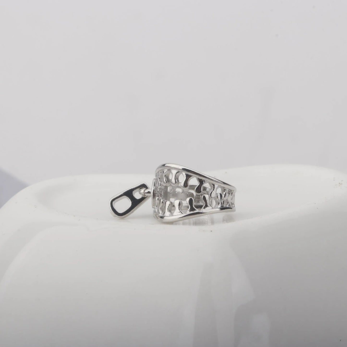 Copper geometric ear bone clips with line design and zipper ear clip mechanism in colour ES862
