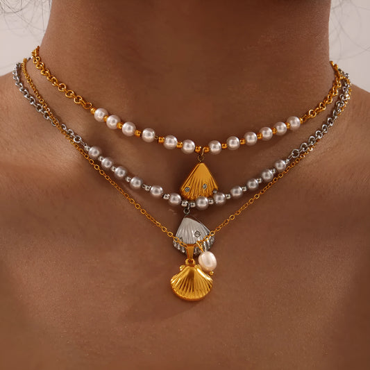 French vintage shell jeweled pendant necklace with titanium steel chain and freshwater pearl bead for women