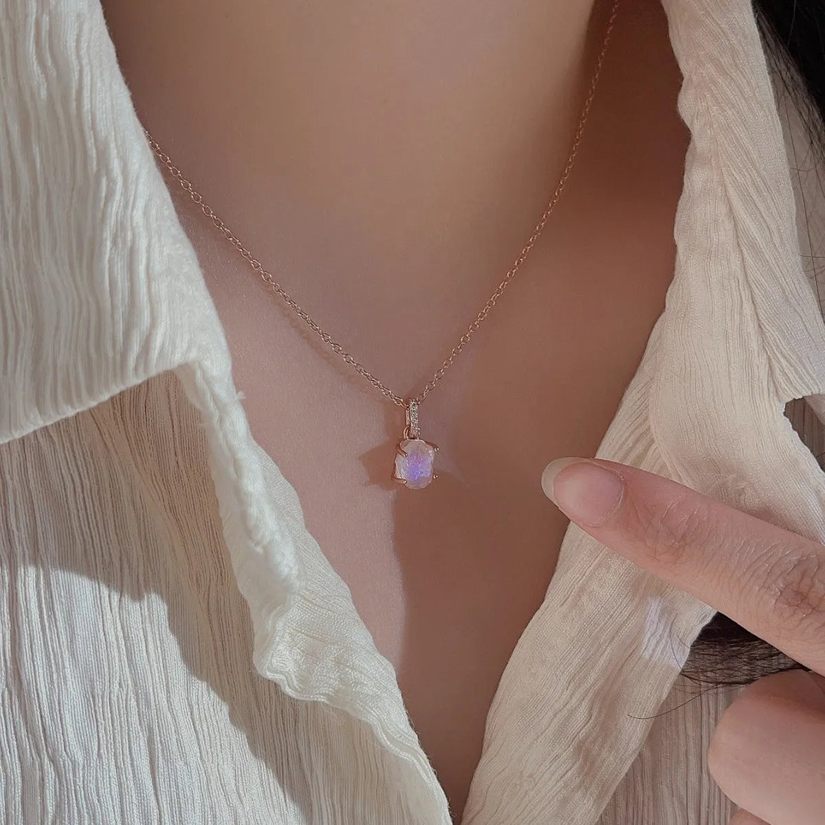 S925 sterling silver geometric moonstone pendant necklace with curb chain in gold plating