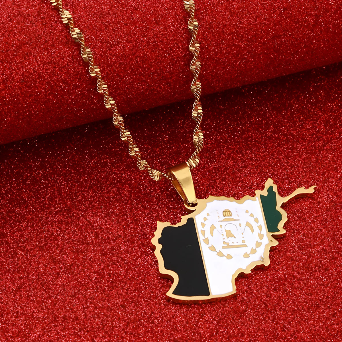 Stainless steel map necklace in gold or silver with electroplated finish, casual unisex necklace design