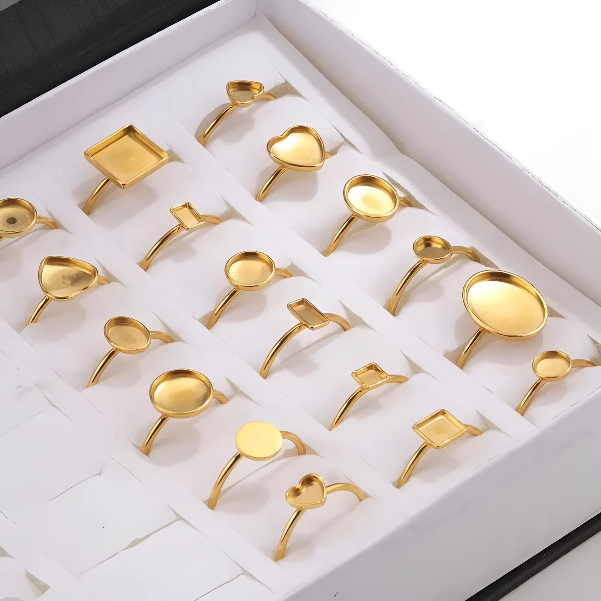 Stainless steel DIY ring setting with electroplated gold finish and totem pattern decoration