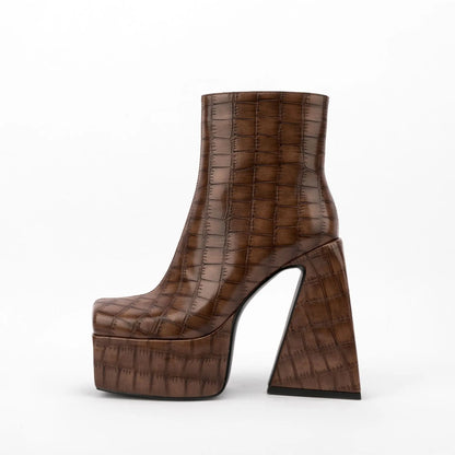 Women's ankle boots with 8cm heel in red, green, black, beige, or brown colours, artificial PU upper