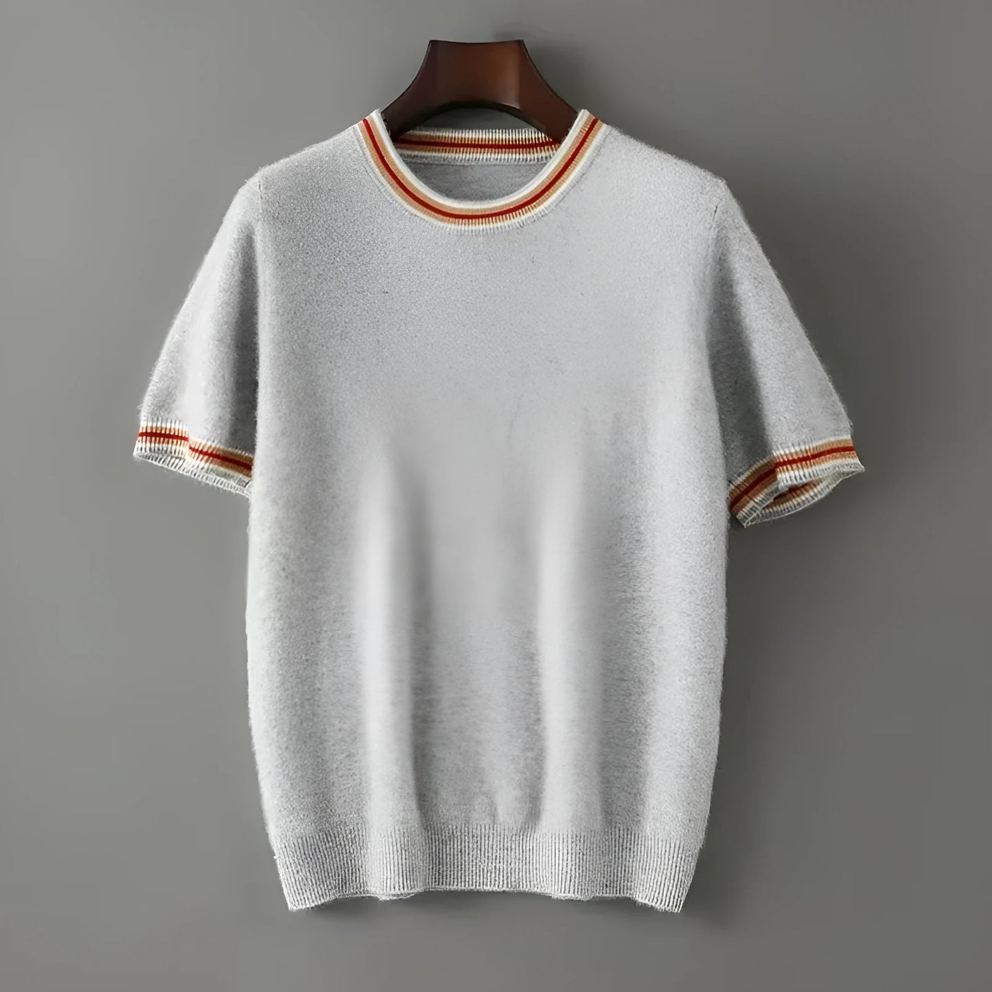 Men's round neck pure wool short sleeve sweater in grey showing 50cm length and regular sleeve design
