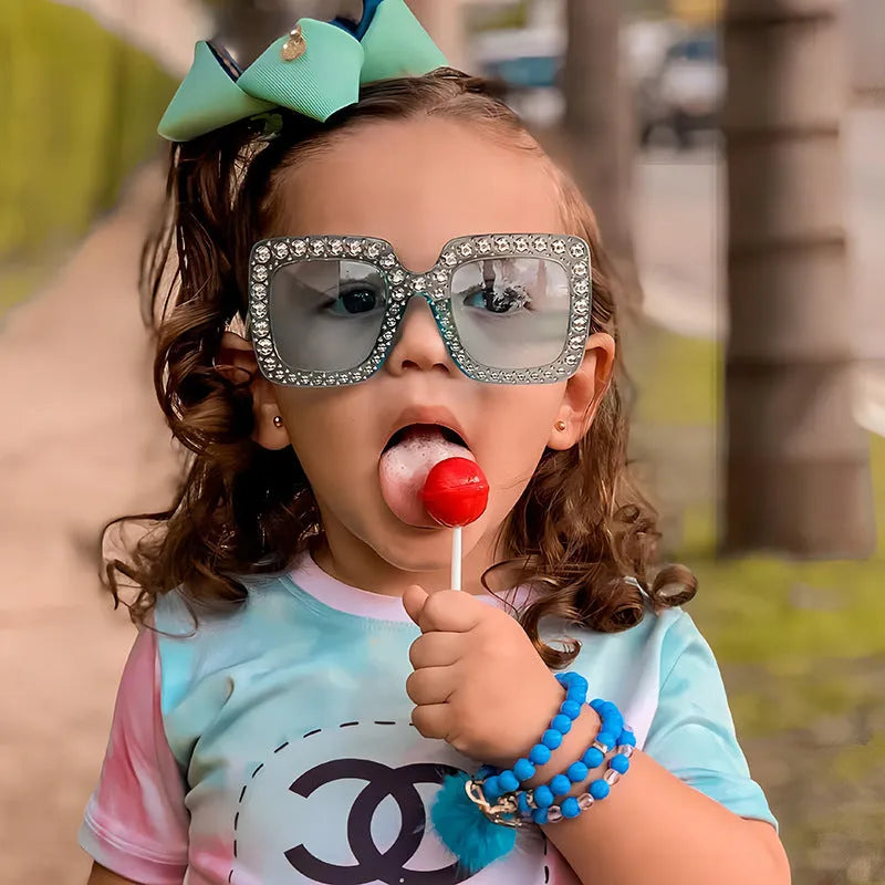 Plastic sunglasses in various colour combinations for sun protection during travel and cycling