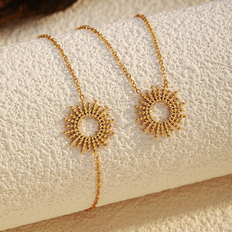 SUNFLOWER Series 14K gold-plated geometric chain necklace and bracelet set for female fashion wear