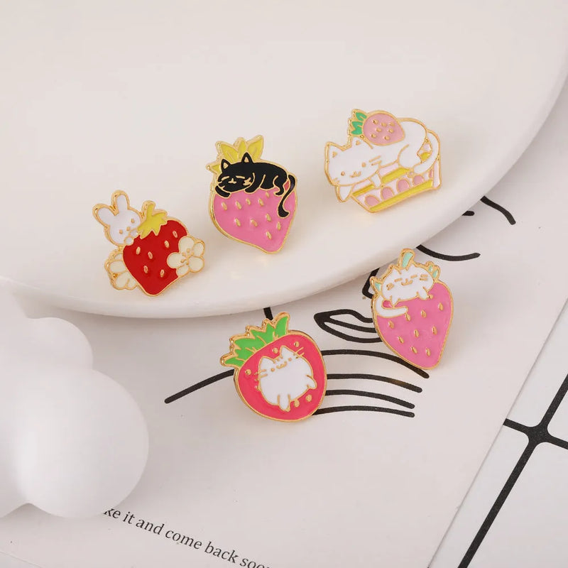 Cute cat strawberry metal brooch cake decoration accessory dripping oil animal design alloy unisex style pin badge for jacket bag or scarf accessory in five multi-colour options C2017-1 to C2017-5
