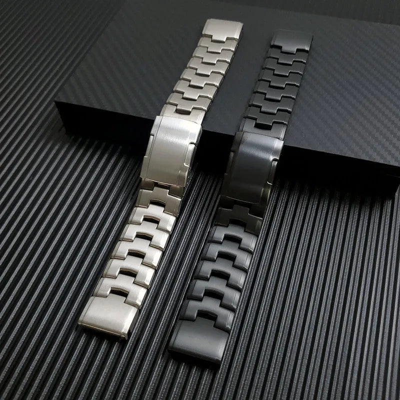 Garmin Jiaming Fenix replacement strap showing silver, black, and titanium colour options with 22mm and 26mm width measurements