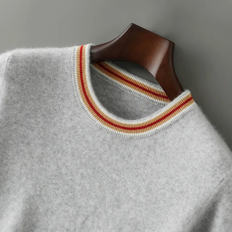 Men's round neck pure wool short sleeve sweater in grey showing 50cm length and regular sleeve design