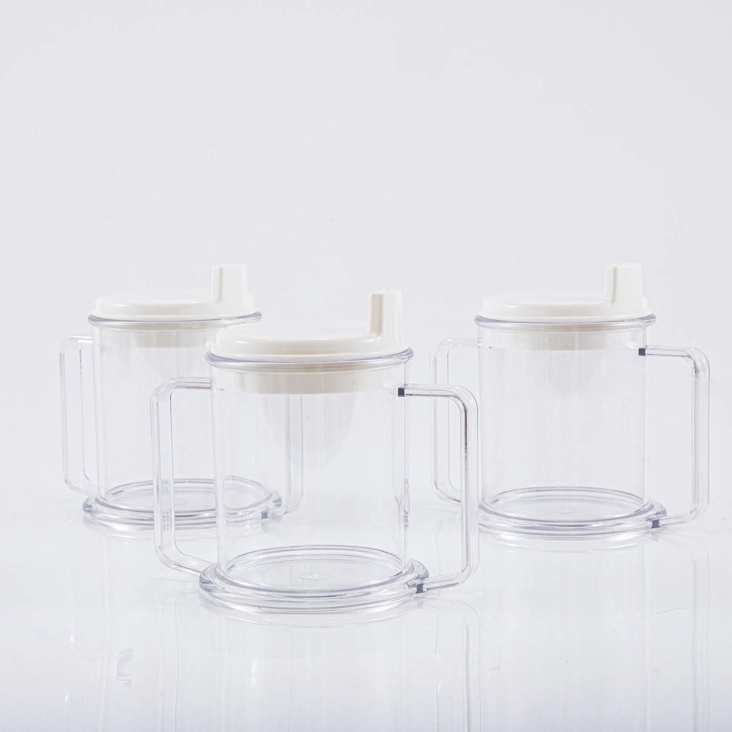 Transparent spill-proof drinking cup showing 14cm height, modern design, PP material construction