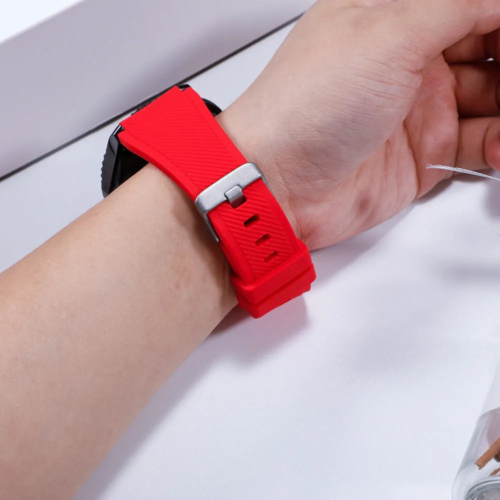 S3 Twill compatible silicone sports watch strap in multiple colours showing 125mm by 98mm dimensions