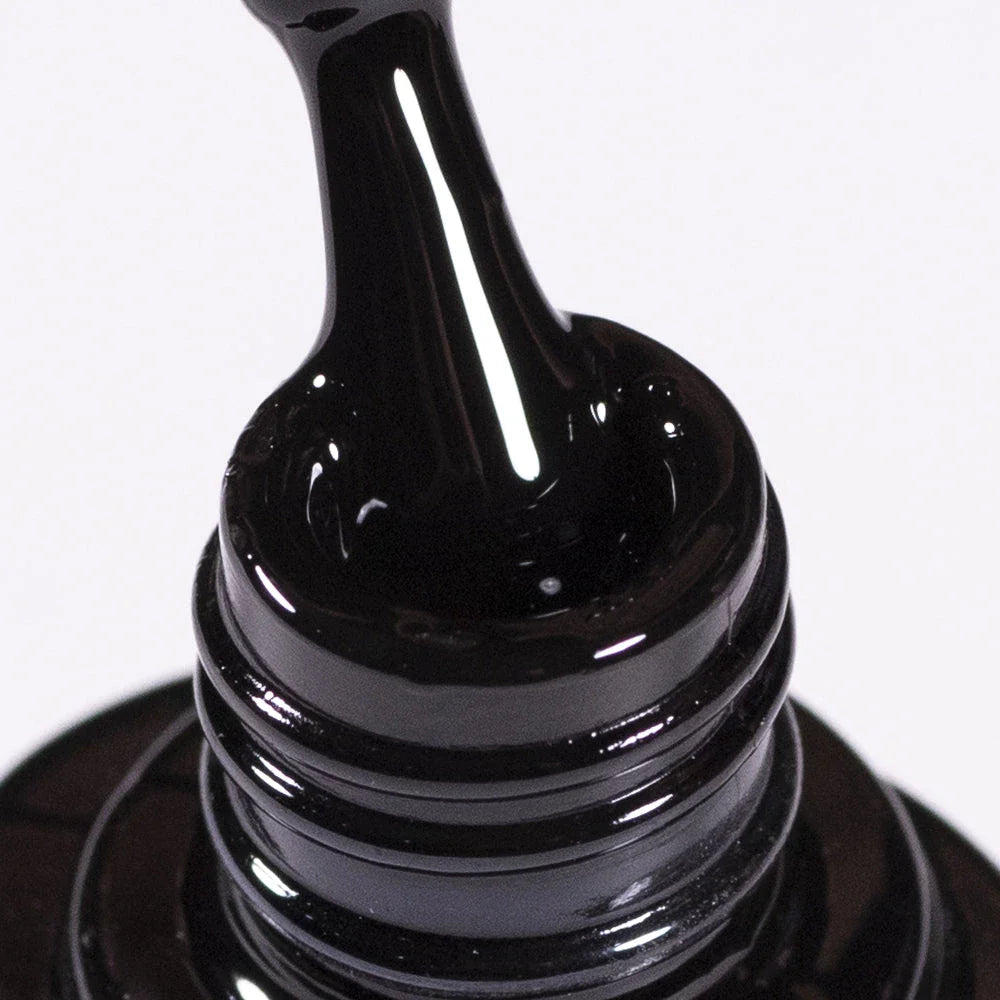 Super Black Gel Nail Polish with a high-gloss, long-lasting finish for a chic, elegant manicure