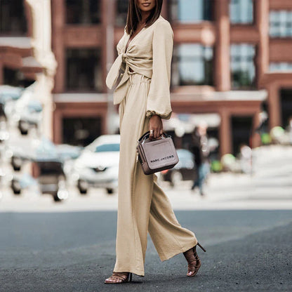 Trendha 2-Piece Casual Suit in Peacock Green, featuring a long-sleeved top and tailored trousers made from premium polyester fabric