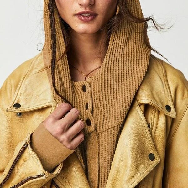 Chic Autumn Winter Waffle Zip-Up Hoodie for Women in Brown with Hooded Collar and Stylish Button Detail