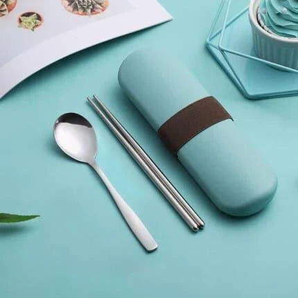 Premium 304 stainless steel cutlery set with sleek storage case for modern kitchen