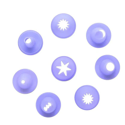 Cookie Maker Pump Press: Easily create a variety of professionally-shaped cookies with this innovative baking tool