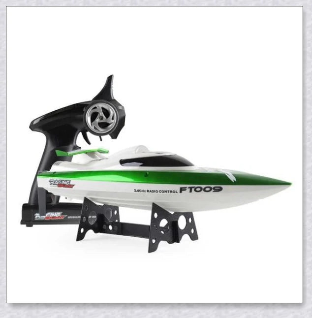 Remote-controlled RC Speed Turbo Racing Boat with a high-intensity propeller and compact, streamlined design for high-speed performance on the water