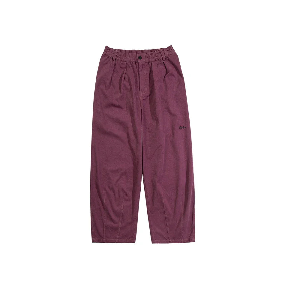 Men's casual cotton trousers in a straight-leg silhouette with a range of classic color options