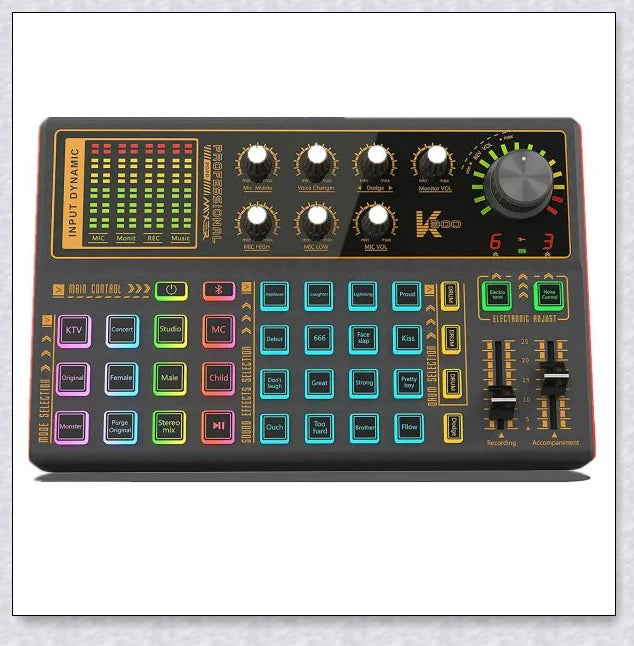 Voice Changer Live Board with various audio controls and voice transformation options