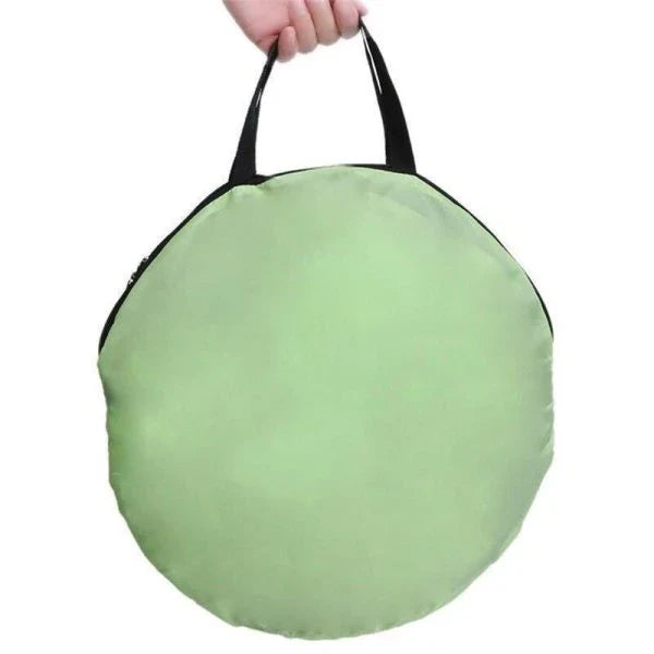 A high-quality, foldable sail designed for kayaks, canoes, and inflatable boats, providing a boost in speed and UV protection.