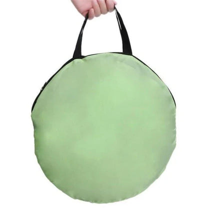 A high-quality, foldable sail designed for kayaks, canoes, and inflatable boats, providing a boost in speed and UV protection.