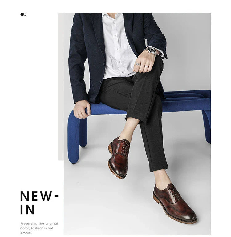 Men's low-top business dress shoes in a polished British retro style, crafted from high-quality cowhide for lasting comfort and sophistication.