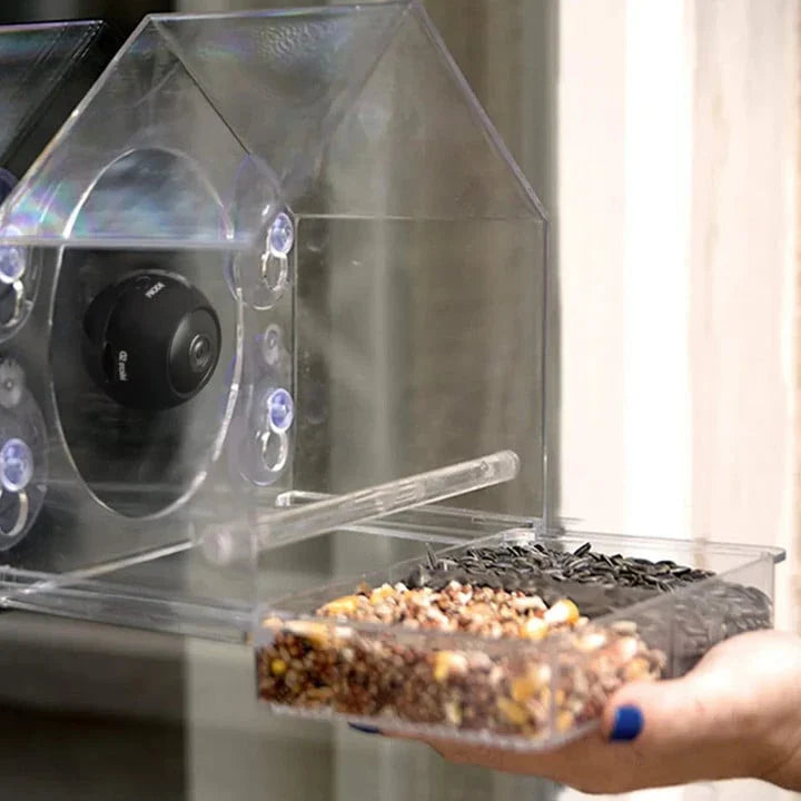 Smart Bird Feeder with Built-in Camera for Capturing Wild Birds in Your Backyard