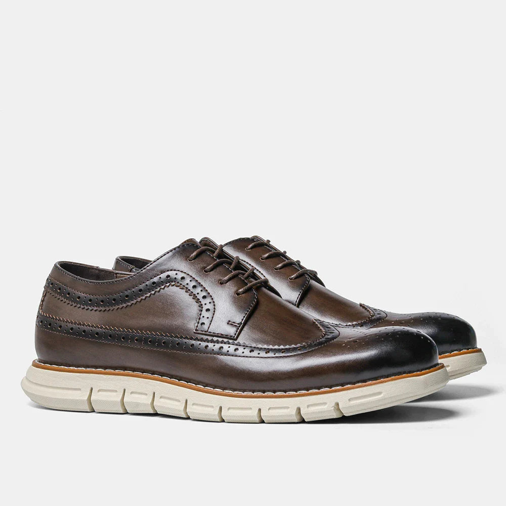 Casual sports shoes for men with breathable mesh upper, rubber sole, and cushioned insole for all-day comfort and style