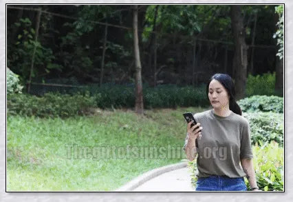 GPS Dog Tracker Collar with adjustable design and multiple positioning technologies for accurate real-time location tracking