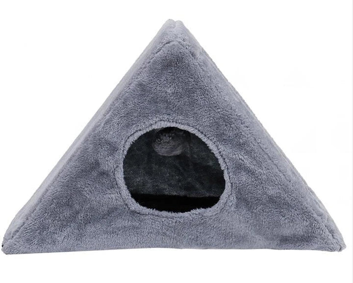 Funny Small Scratcher for Cats - Stylish Scratching Post with Premium Wood and Rope Construction