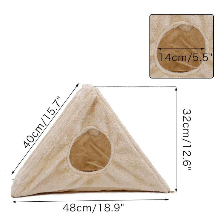 Funny Small Scratcher for Cats - Stylish Scratching Post with Premium Wood and Rope Construction