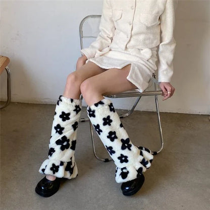 Cozy autumn and winter lace leg warmers in a variety of sizes and colors