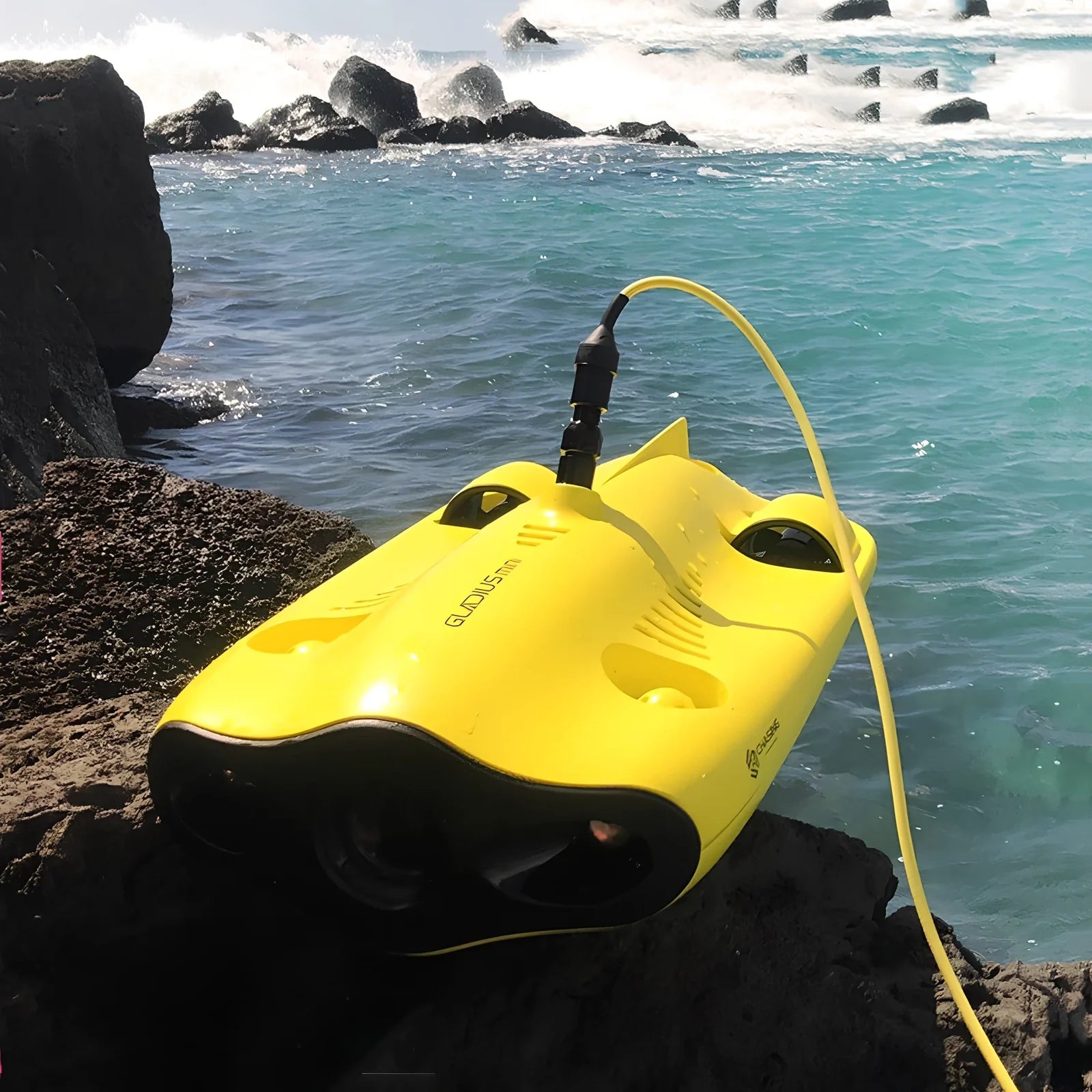 Underwater unmanned submarine equipment with remote control and 100m cable for deep water operations