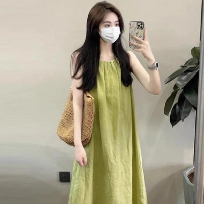 Plus size asymmetric sleeveless vest skirt in green with matching trousers