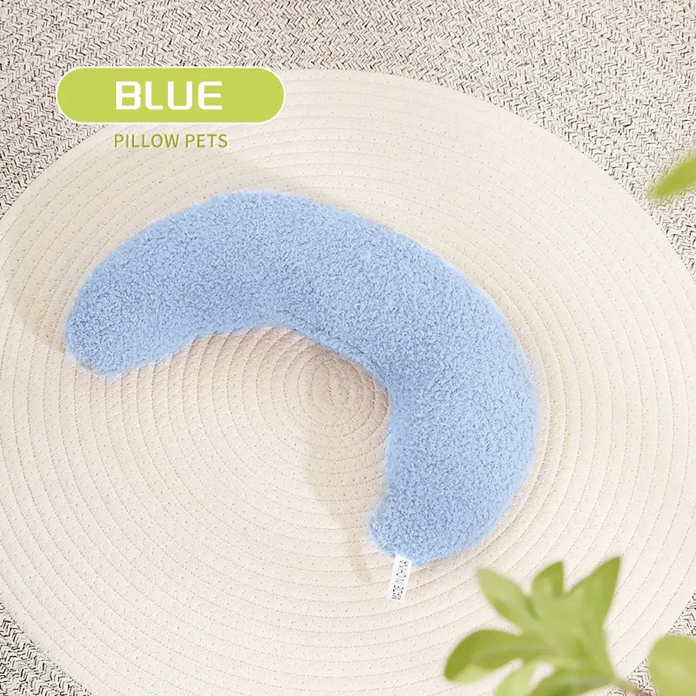U-shaped blue cat pillow with adjustable collar for feline cervical support and comfort