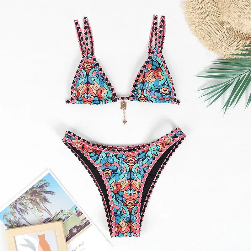 Retro printed women's bikini set in polyester fabric for swimming and wading sports