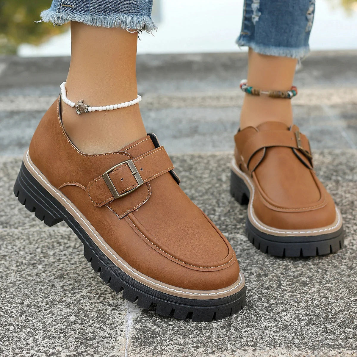 Stylish women's buckle loafers with thick sole for height increase