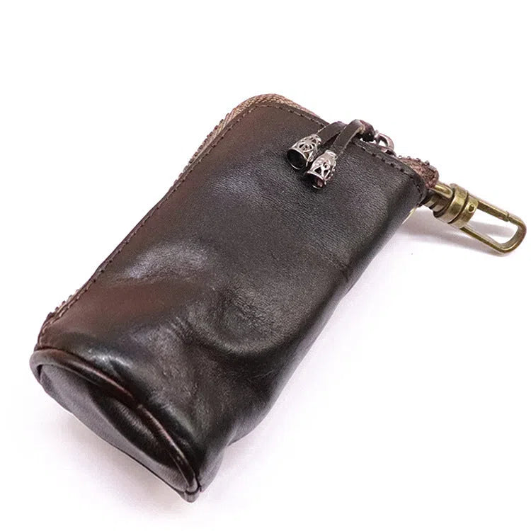 Men's waist-hanging key case in full-grain cowhide genuine leather with distressed finish, available in five solid colours